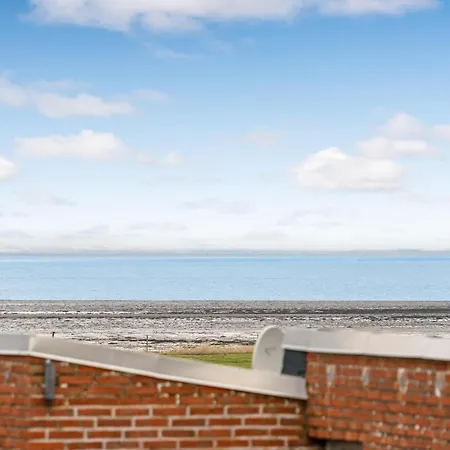 2 Bedroom Gorgeous In